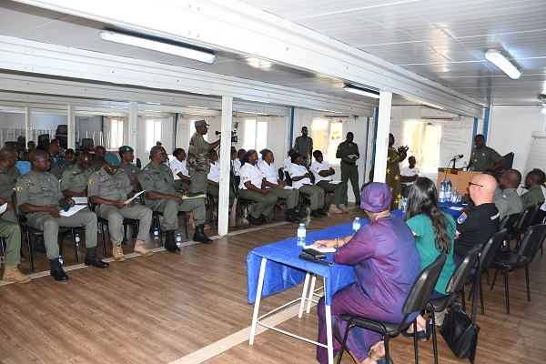 Gendarmerie Nationale : 20 directeurs d’enquêtes et 15 femmes prévôts du Sahel reçoivent leurs parchemins