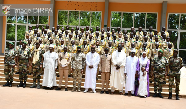 Centre d’Instruction Boubacar Sada Sy de Koulikoro : la 44ème promotion de l’Ecole Militaire Interarmes baptisée Equipage du Super Tucano TZ04C