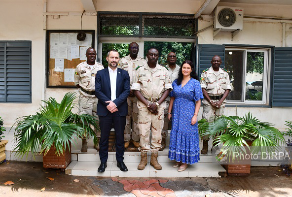 EMGA : Le Chef d’Etat-Major Général Adjoint des Armées s’entretient avec le Chef de la délégation du CICR au Mali