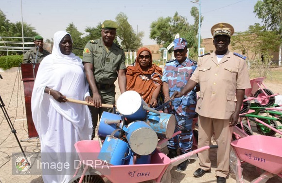 Région Militaire de Tombouctou : Un important don aux veuves par la Fondation de la Solidarité