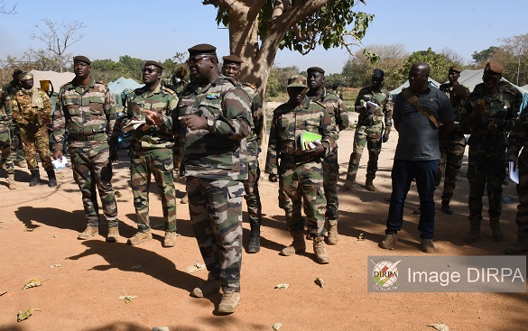 Garde Nationale : Le Général Elysée Jean DAO prodigue des conseils aux éléments du GTIA-GNM Kélétigui 2 avant leur déploiement sur le terrain