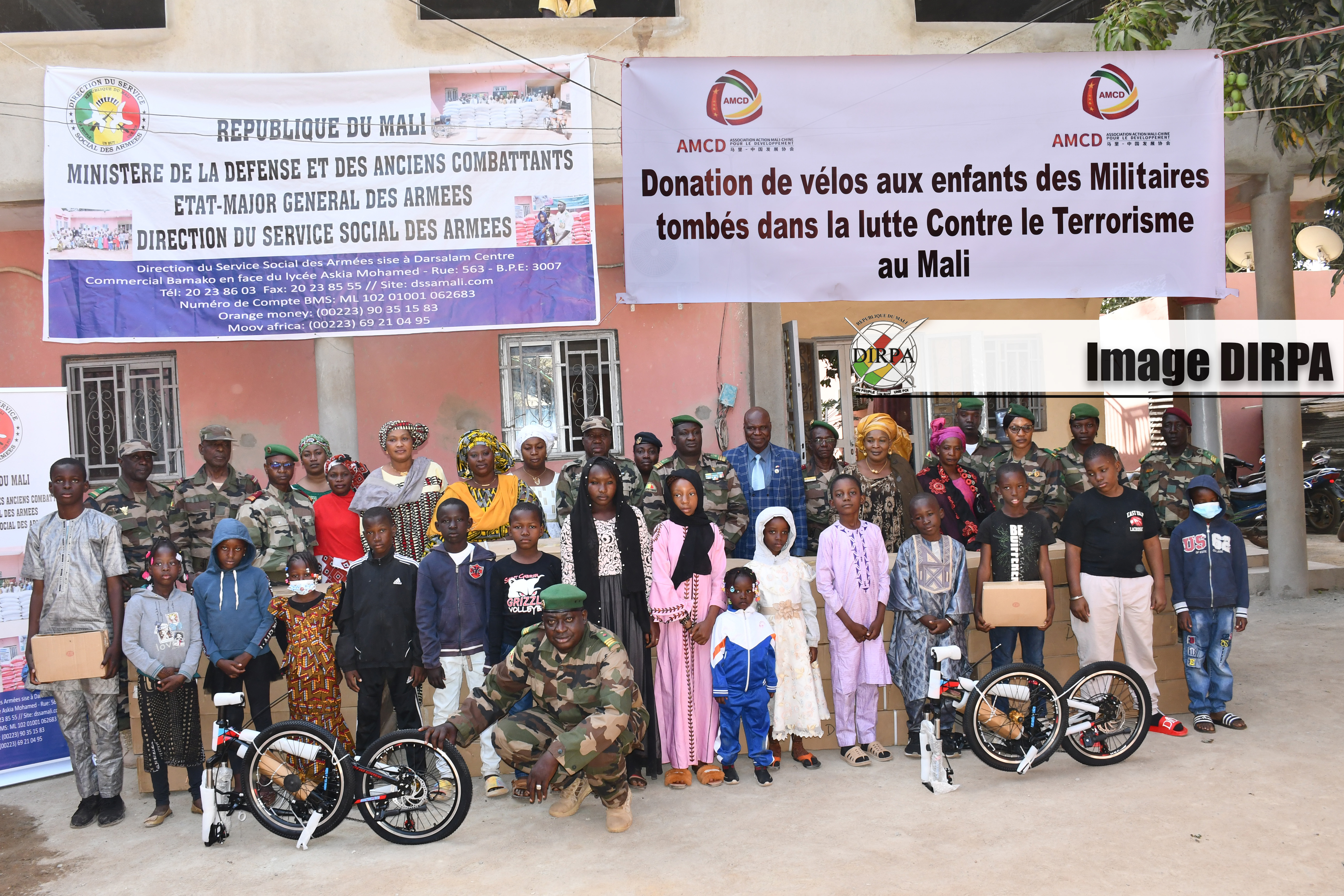 DSSA : L’AMCD offre des vélos aux enfants orphelins des FAMa.