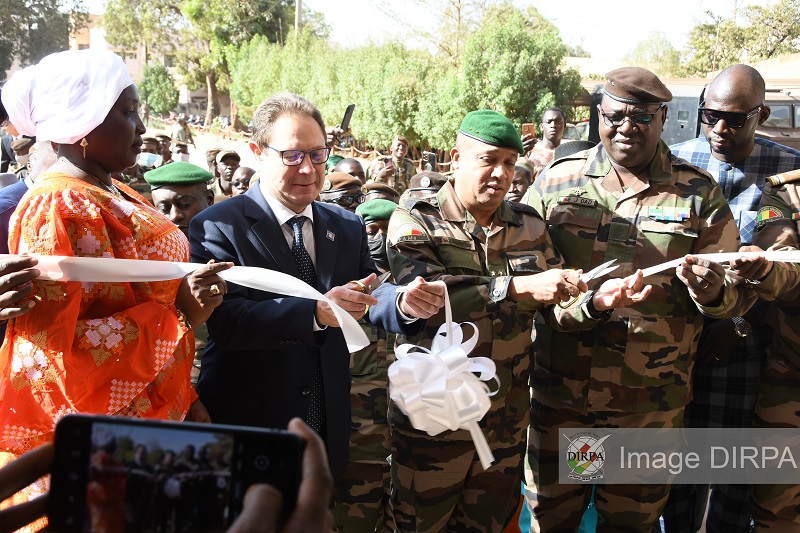 CAMP DE GARDE DE N’TOMIKOROBOUGOU : L’EUCAP-Sahel Mali Rénove des bâtiments au profit des hommes