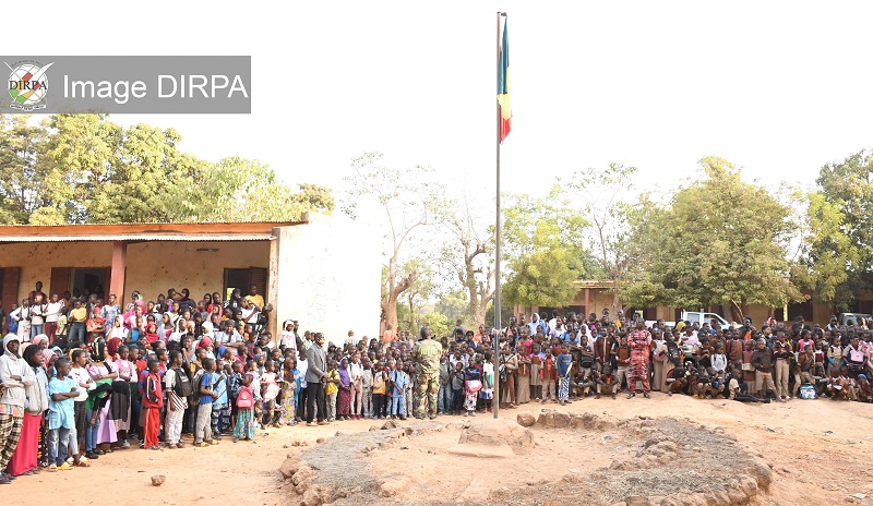 Kati : Montée des couleurs à l’école fondamentale de Noumorila.