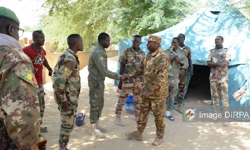Kidal -Secteur 2 de l'opération Maliko : le commandant du secteur en visite de terrain.