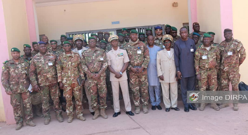 PCIAT CENTRE : Voyage d’étude de la deuxième promotion de l’Ecole de Guerre du Mali dans la cinquième région administrative.