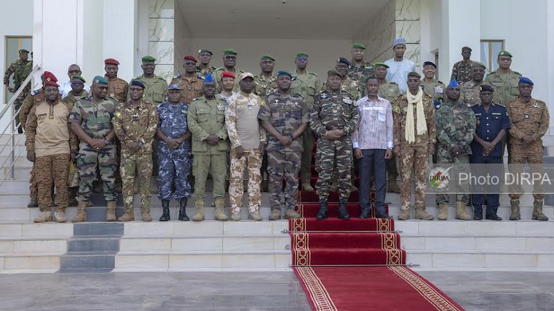 Niger : Le Mali et le Burkina Faso apportent leur soutien aux nouvelles autorités nigériennes