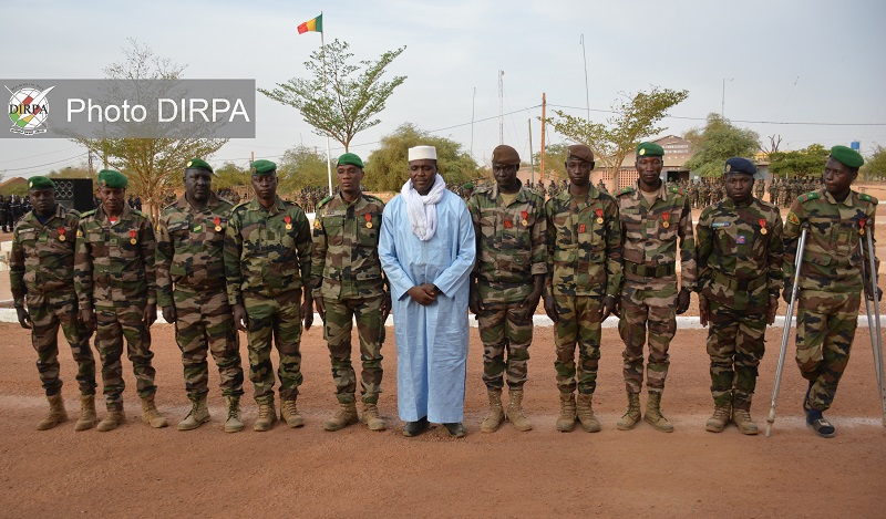 Région Militaire N°1 :  Décoration d’une dizaine de blessés de guerre