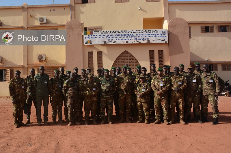 6ème Région Militaire : Séjour de la 3ème promotion de l'Ecole de Guerre du Mali au PCIAT-Centre de Sévaré