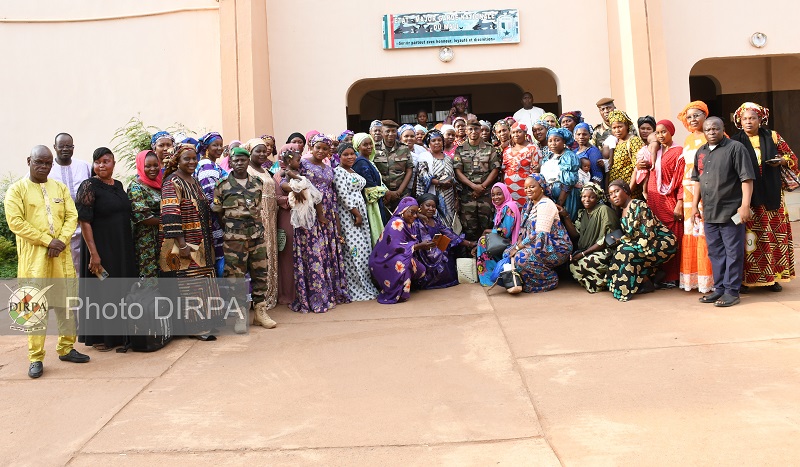 GNM : Le CEM-Garde fait don d’un important lot de matériels aux femmes des Régions Gardes et Groupements