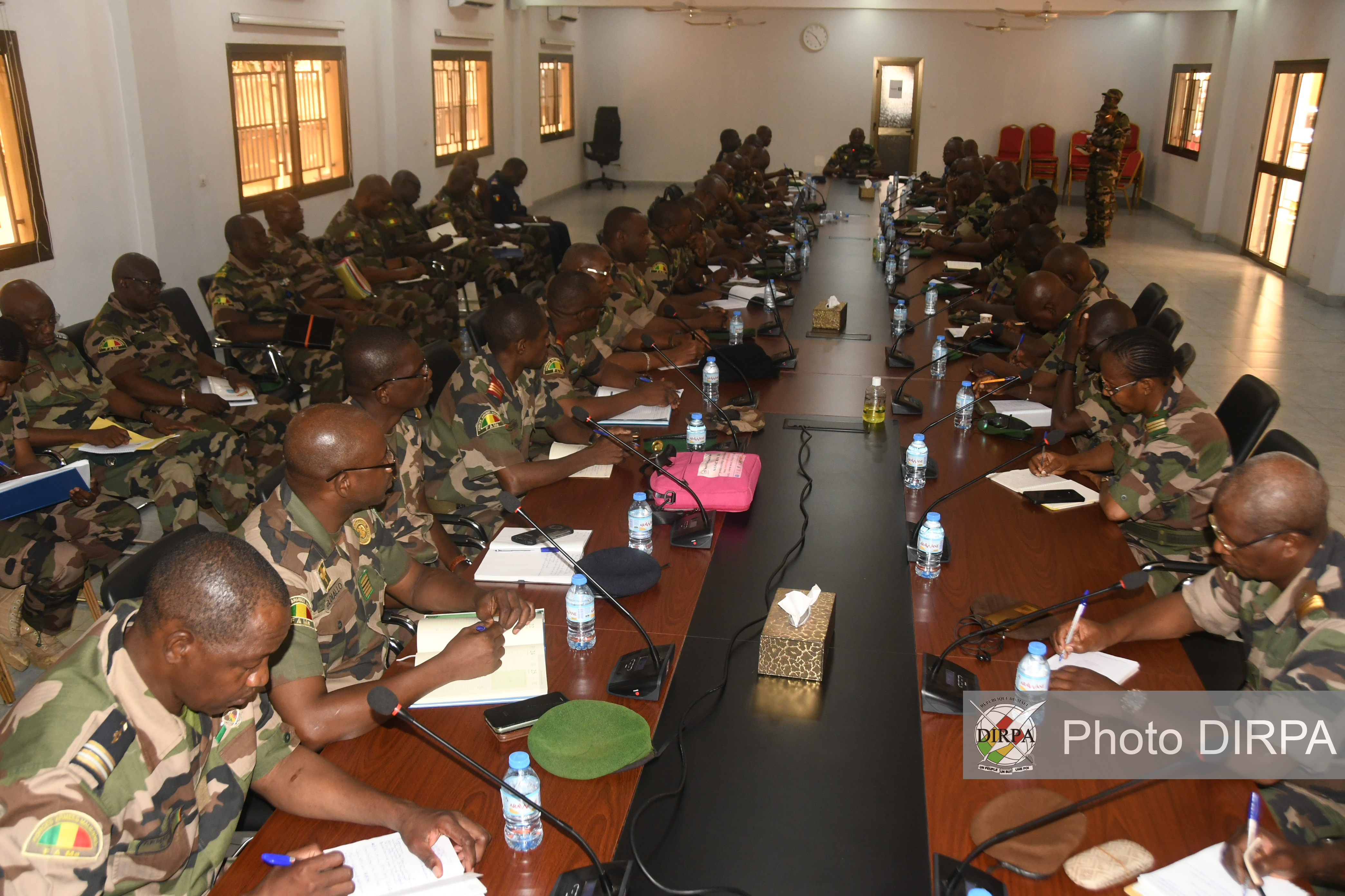 Défense et sécurité : Les administrateurs militaires à pied d’œuvre pour uniformiser les textes.