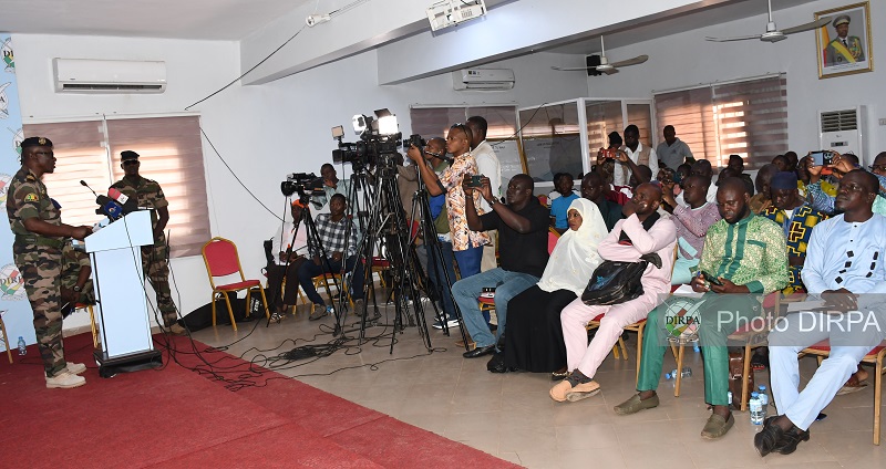 Conférence de presse de la DIRPA :  Les FAMa maintiennent l’initiative sur le terrain.
