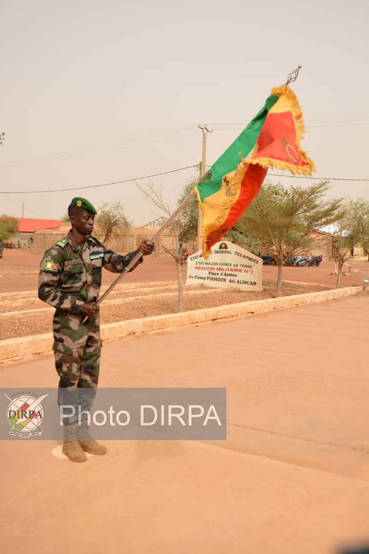 Région Militaire N°1 : Le Lieutenant-Colonel Ousmane DABITAO est désormais le nouveau Commandant du 14ème Régiment Blindé
