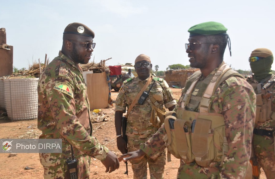 RM6 : Le Commandant du Secteur 4 de l'Opération Maliko poursuit sa visite de terrain