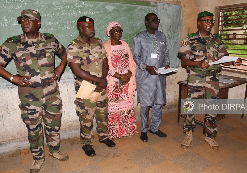 Concours d'entrée au Prytanée militaire de Kati : Le directeur des écoles militaires donne le coup d'envoi des épreuves écrites