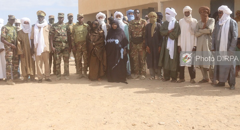 Région Militaire N°7 : les FAMa au secours des populations des Touzik
