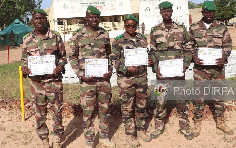 Clôture de la Formation des Chefs de Peloton de l’Arme Blindée Cavalerie (ABC) à Tiby