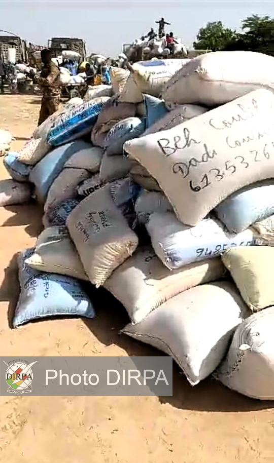 FARABOUGOU : 30 tonnes de vivres acheminées par les forces armées maliennes