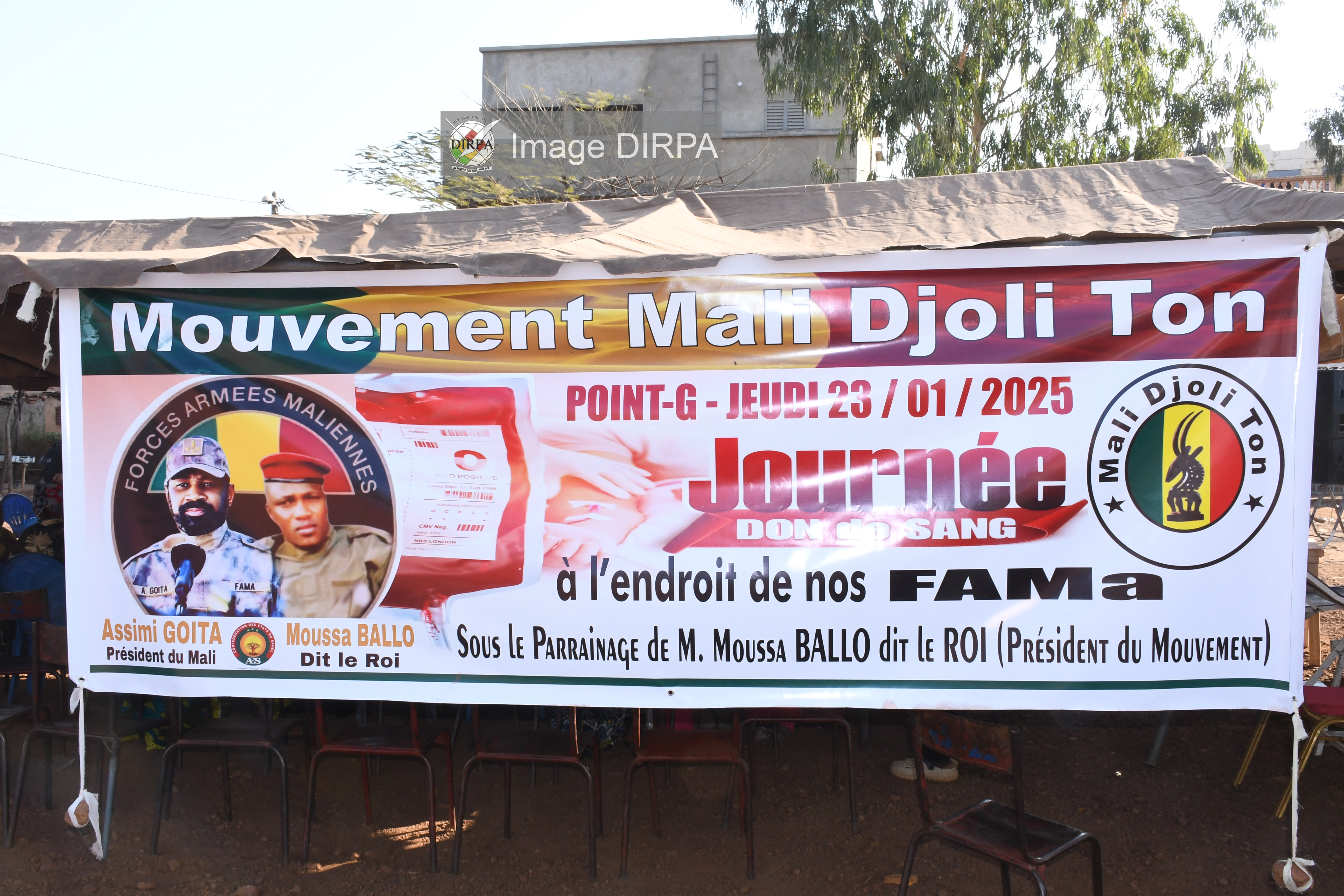 Solidarité envers les FAMa : le mouvement Mali Djôli Ton apporte sa contribution à l’édifice.