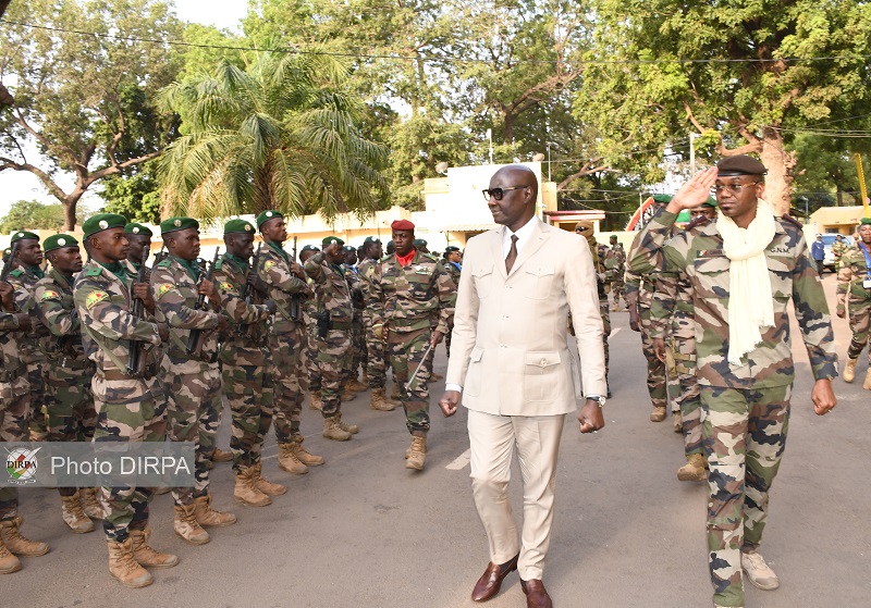 Rencontre de haut niveau militaire : Le Sénégal et le Mali coalisent leurs efforts.