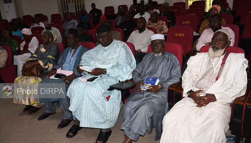 CRSS : Fin de séminaire de renforcement de capacités des membres du Comité Consultatif de Sécurité de Bamako