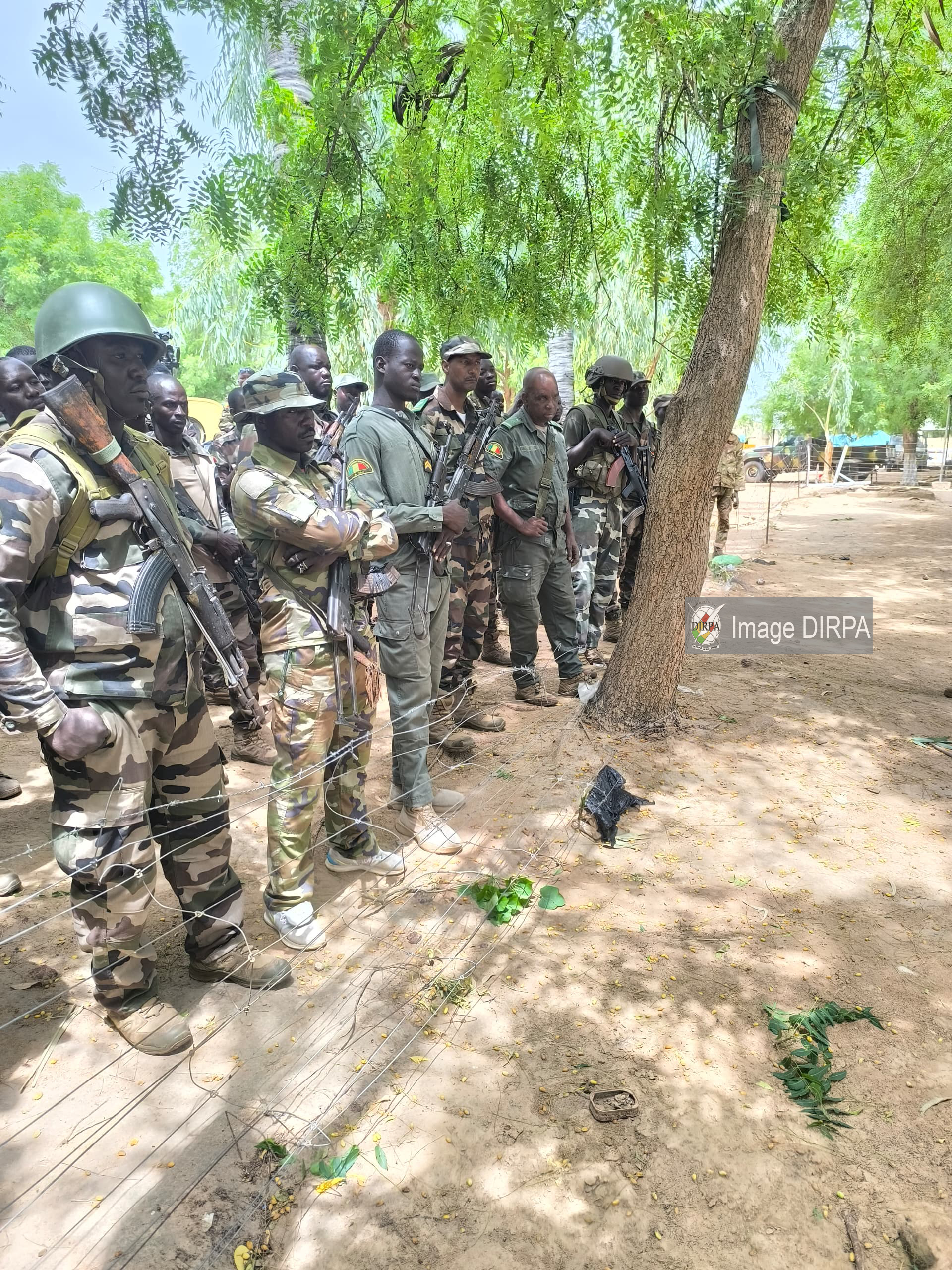 TIBY : le Commandant de la Région Militaire n°2 au chevet des recrues blessées TIBY : le Commandant de la Région Militaire n°2 au chevet des recrues blessées