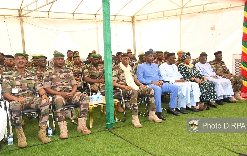 ECOLE DE GUERRE DU MALI: Sortie solennelle de la 4ème promotion.