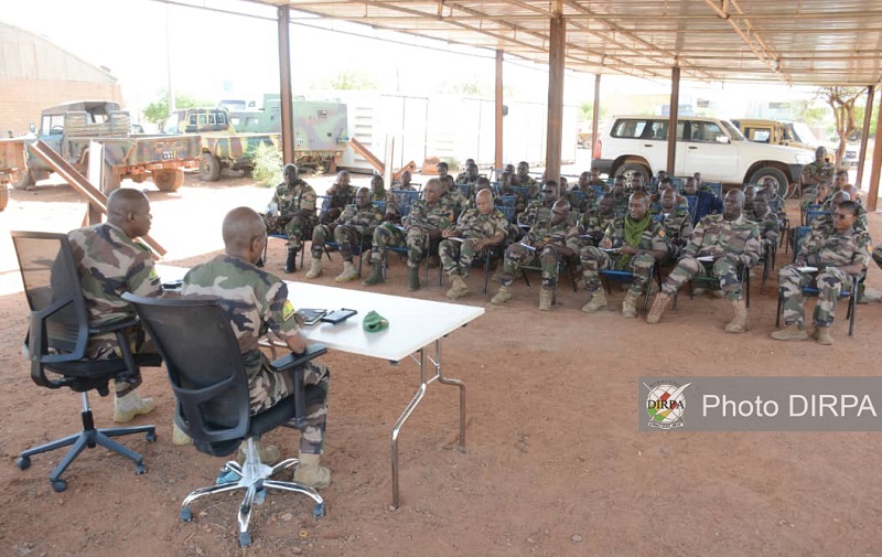Gao :  le Commandant PCIAT-Est rencontre son personnel.
